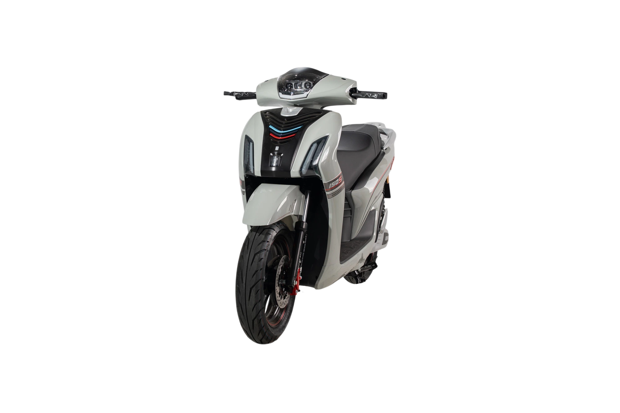 Chi tiết hệ thống pin trên xe máy điện Before All BF150S