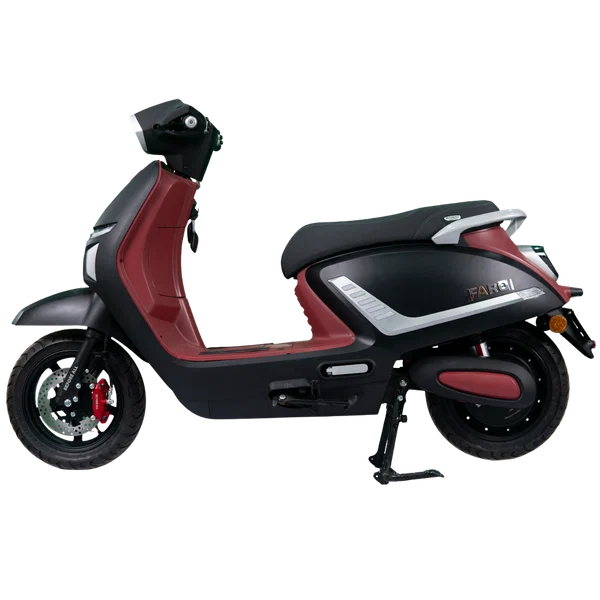Xe điện Before All Faro màu đỏ đen - góc nhìn chính diện